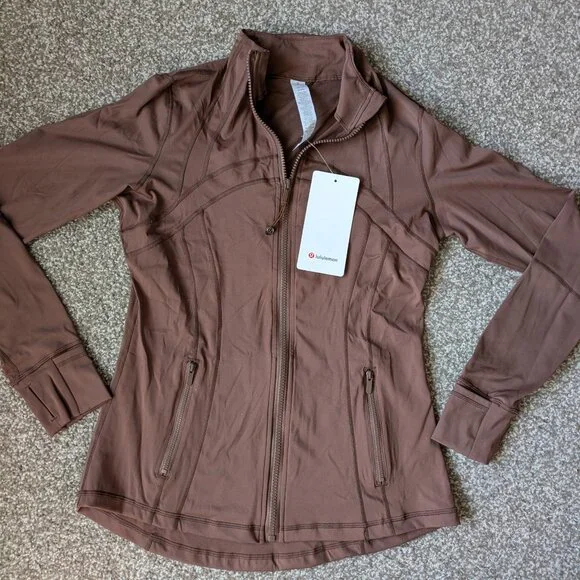 Lululemon Jacket & Shorts Set - Picture 2 of 5